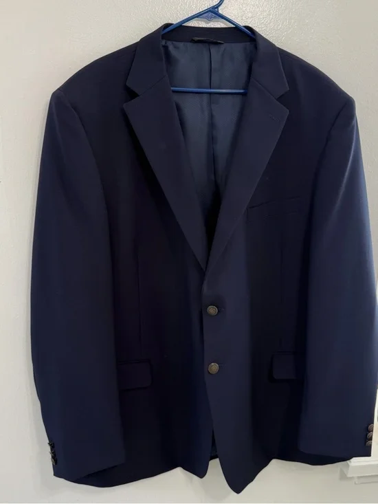 Classic Men's Navy Two-Button Sport Coat - Picture 1 of 11